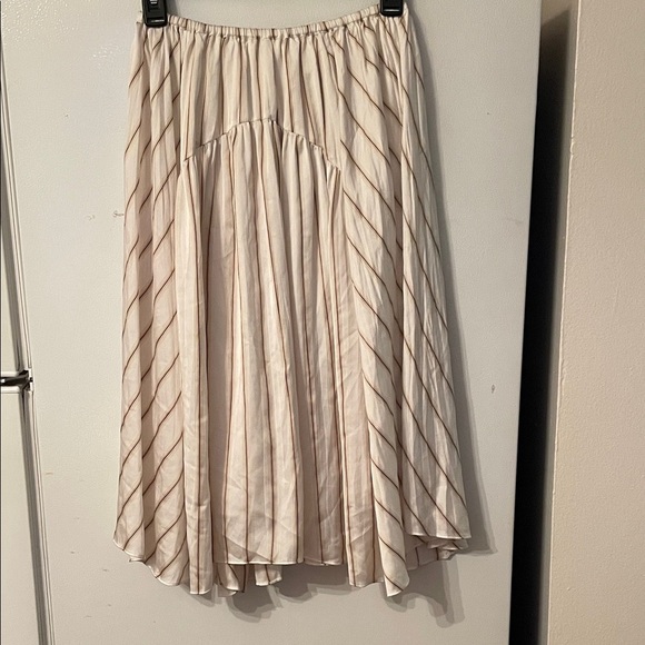 Vince XS Cream and Tan Striped Midi Skirt - Picture 1 of 7